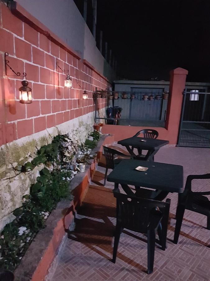 B&B Confine Como Exterior photo