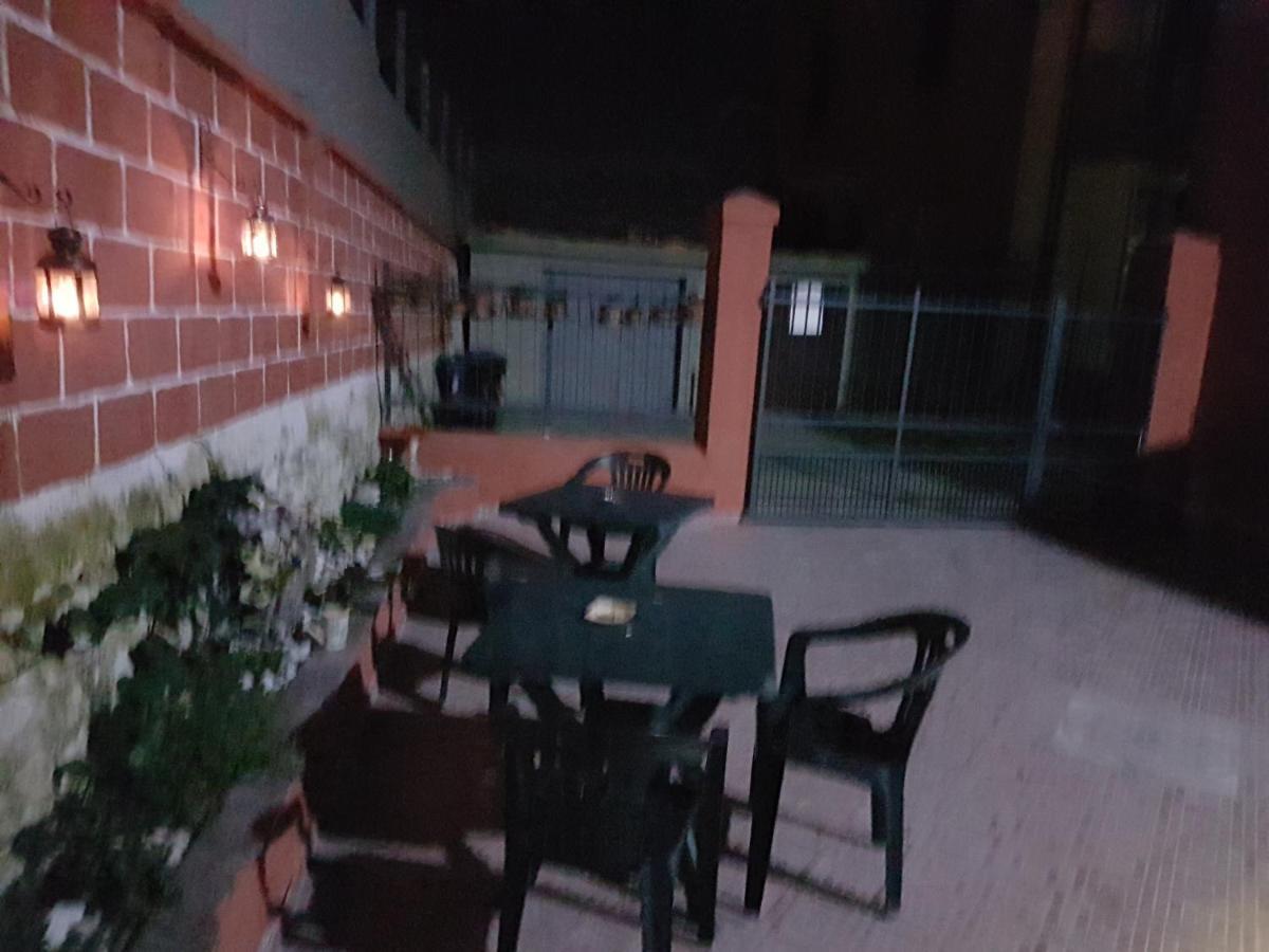 B&B Confine Como Exterior photo